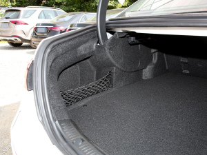 2022Ŀ E 350 e L ʽτI܇ g