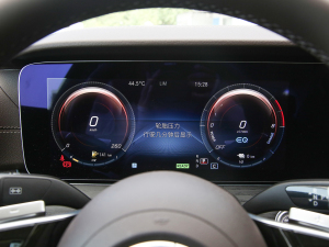 2022Ŀ E 350 e L ʽτI܇ п؅^