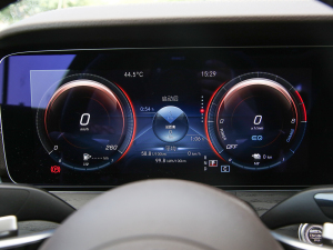 2022Ŀ E 350 e L ʽτI܇ п؅^(q)