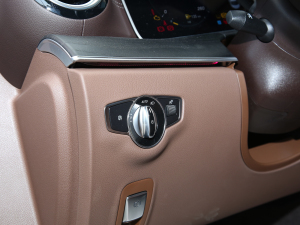 2022Ŀ E 350 e L ʽτI܇ п؅^(q)