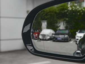 2022Ŀ E 350 e L ʽτ\I܇ ^