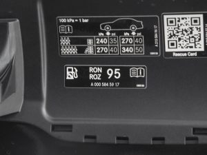 2022Ŀ E 350 e L ʽτ\I܇ ^