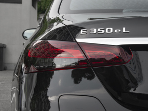 2022Ŀ E 350 e L ʽτ\I܇ ^