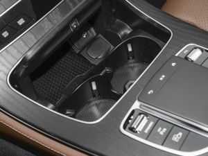 2022Ŀ E 350 e L ʽτ\I܇ ǰű