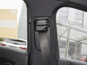 2022Ŀ E 350 e L ʽτ\I܇ g