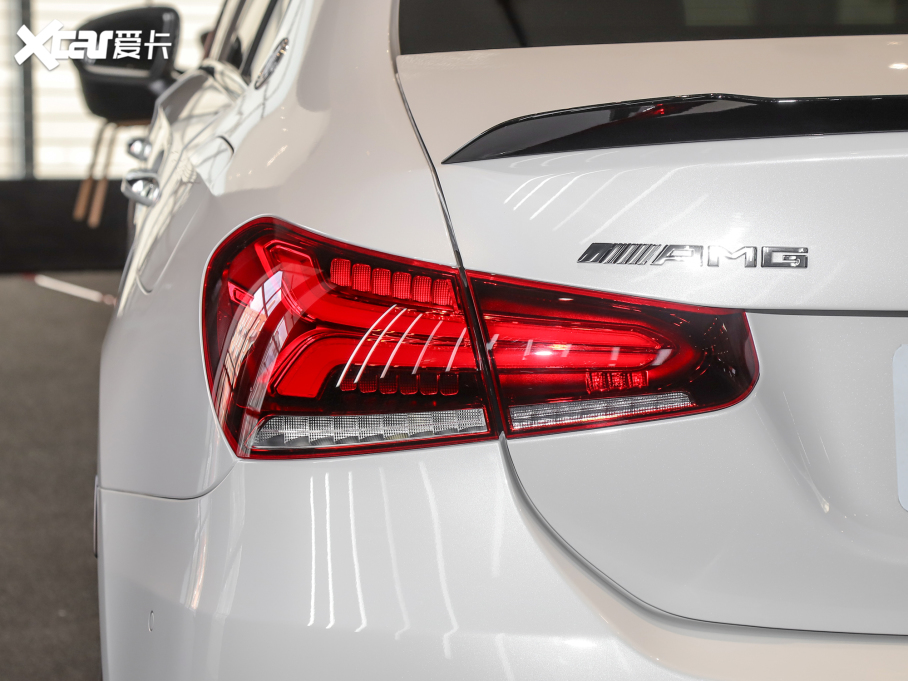 2022YAAMG AMG A 35 L 4MATIC