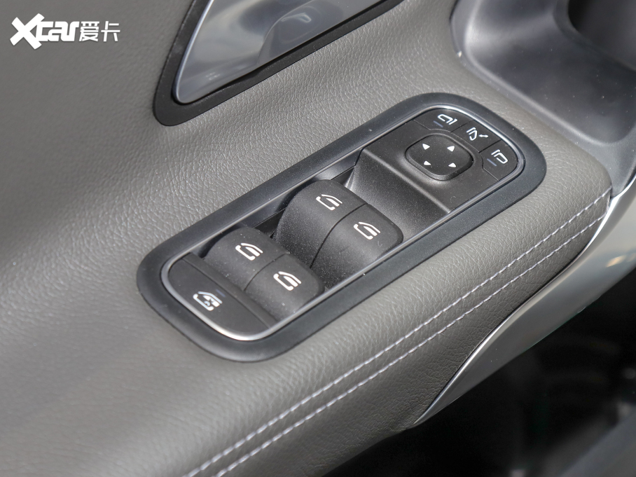 2022YAAMG AMG A 35 L 4MATIC