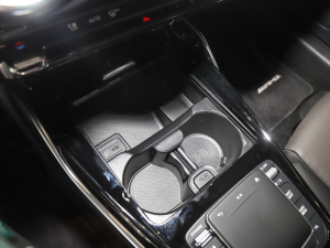 2022AMG A 35 L 4MATIC ǰű