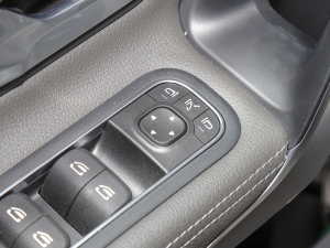 2022AMG A 35 L 4MATIC п؅^