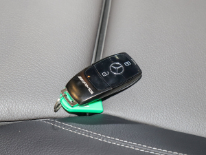 2022款AMG A 35 L 4MATIC 车钥匙