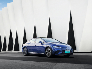 2022��350 �����؄e�� ���w���^