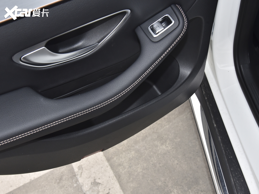 2022��YEQC EQC 350 4MATIC