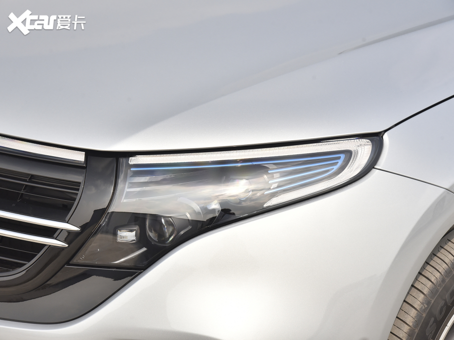 2022YEQC EQC 400 4MATIC