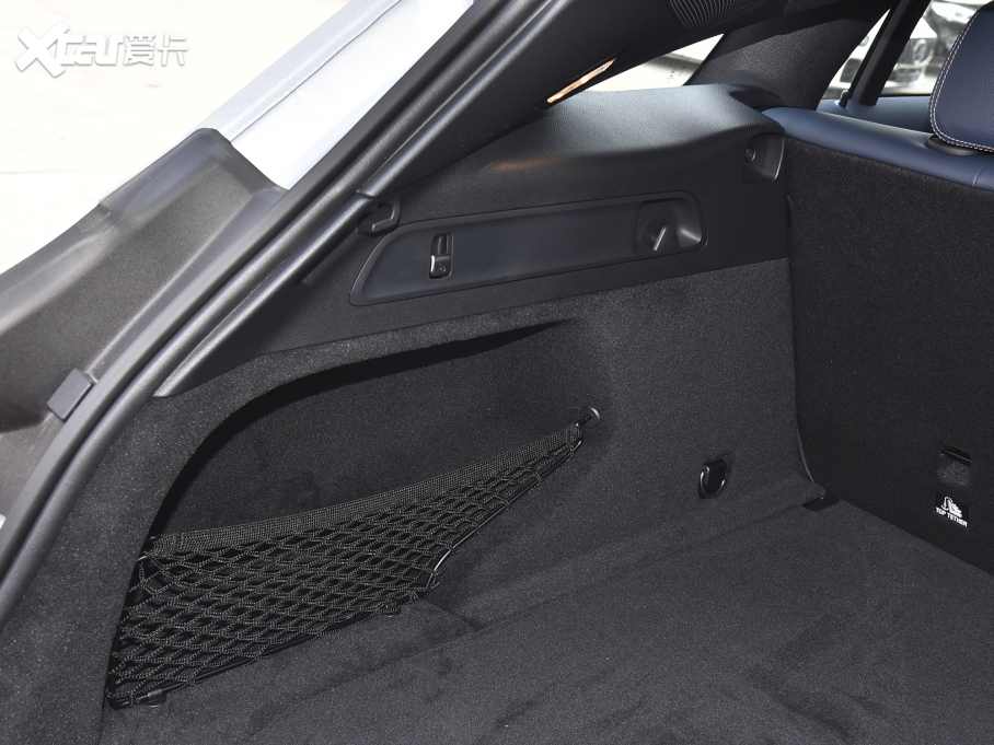 2022YEQC EQC 400 4MATIC