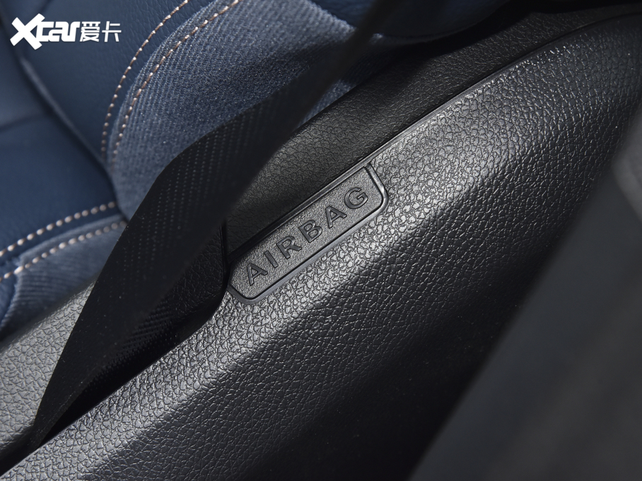 2022YEQC EQC 400 4MATIC