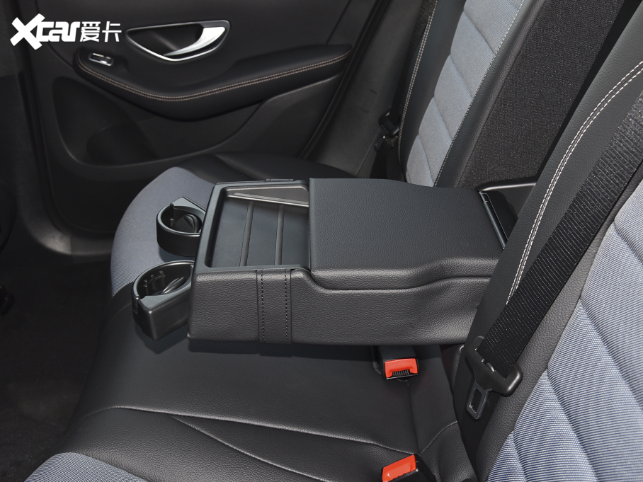 2022YEQC EQC 350 4MATIC ؄e