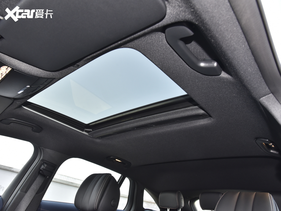 2022YEQC EQC 350 4MATIC ؄e