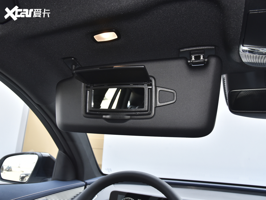 2022YEQC EQC 350 4MATIC ؄e