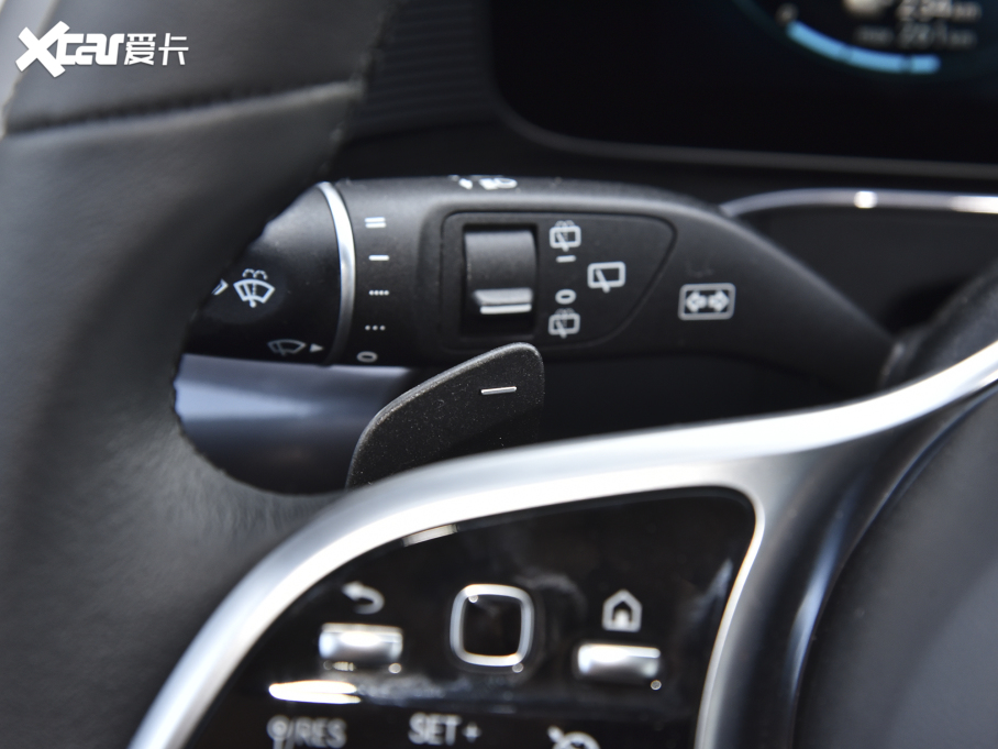 2022YEQC EQC 350 4MATIC ؄e