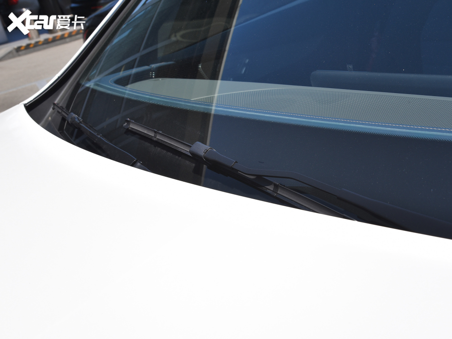 2022YEQC Ŀ EQC 350 4MATIC ؄e