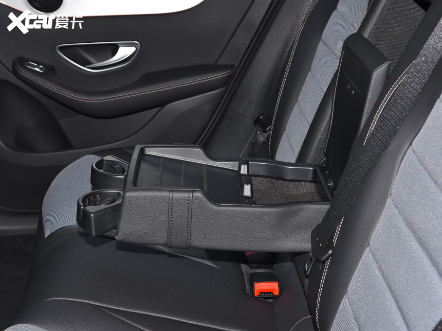 2022YEQC Ŀ EQC 350 4MATIC ؄e