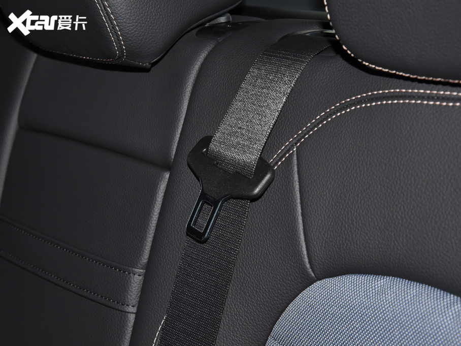 2022YEQC Ŀ EQC 350 4MATIC ؄e