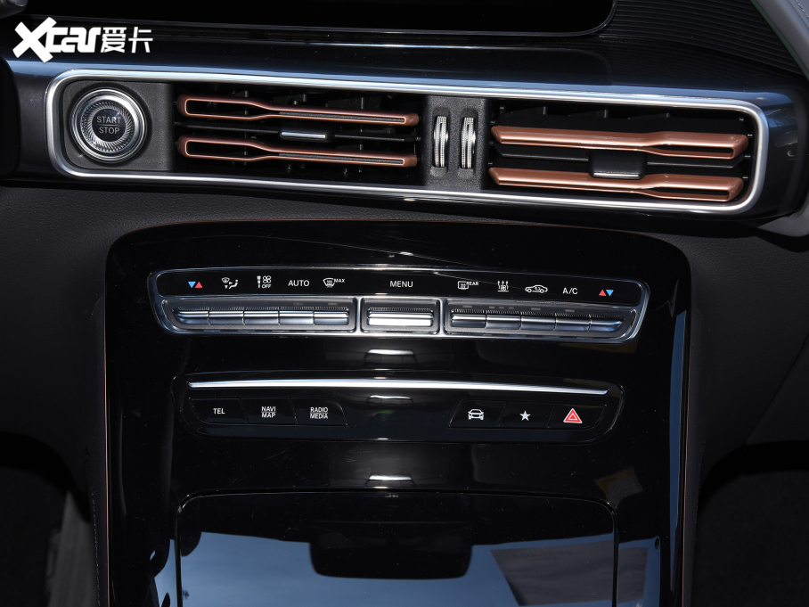 2022YEQC Ŀ EQC 350 4MATIC ؄e