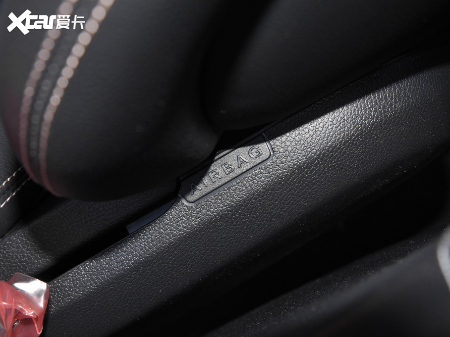 2022YEQC Ŀ EQC 350 4MATIC ؄e