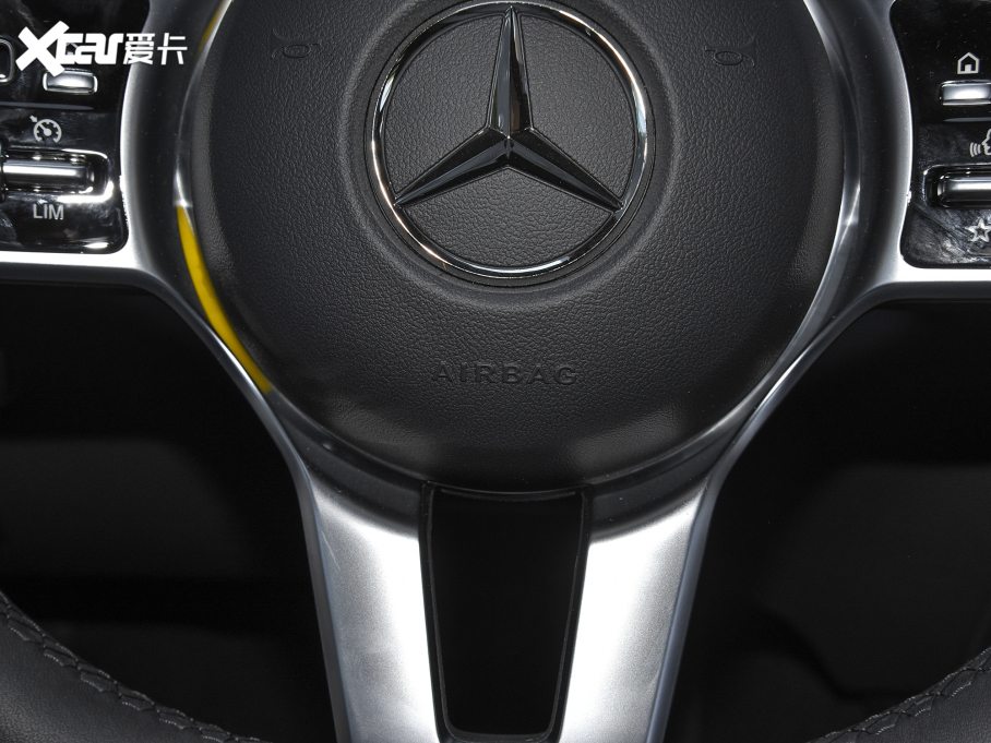 2022YEQC Ŀ EQC 350 4MATIC ؄e