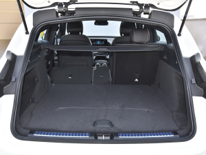 2022EQC 350 4MATIC ؄e g