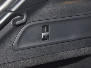 2022EQC 350 4MATIC ؄e g