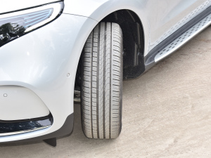 2022Ŀ EQC 400 4MATIC ^