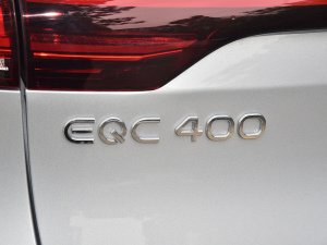 2022Ŀ EQC 400 4MATIC ^