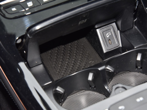 2022Ŀ EQC 400 4MATIC g