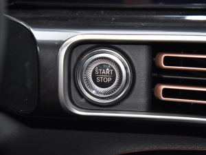 2022Ŀ EQC 400 4MATIC п؅^