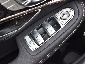 2022Ŀ EQC 400 4MATIC п؅^