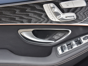 2022Ŀ EQC 400 4MATIC п؅^