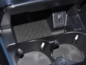 2022Ŀ EQC 350 4MATIC ؄e g