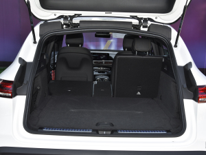 2022Ŀ EQC 350 4MATIC ؄e g