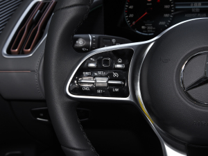 2022Ŀ EQC 350 4MATIC ؄e п؅^(q)