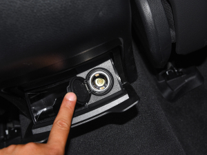 2022Ŀ EQC 350 4MATIC ؄e п؅^