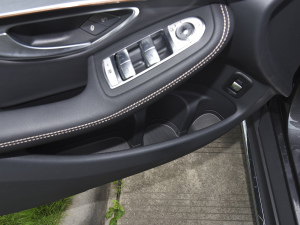 2022Ŀ EQC 350 4MATIC ǰTg