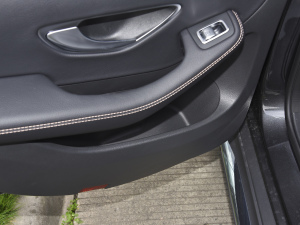 2022Ŀ EQC 350 4MATIC Tg