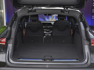 2022Ŀ EQC 350 4MATIC g