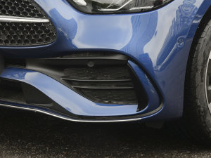 2023��C 350 eL �������^