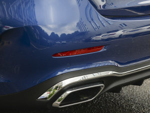 2023��C 350 eL �������^