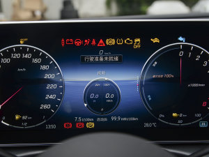 2023��C 350 eL �п؅^(q��)