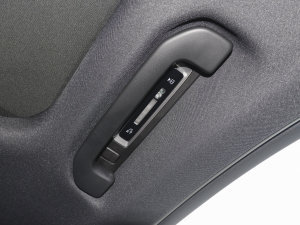 2023��C 350 eL �п؅^(q��)