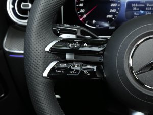 2023��Ŀ� C 350 eL �п؅^