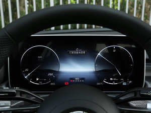 2023��Ŀ� C 350 eL �п؅^(q��)